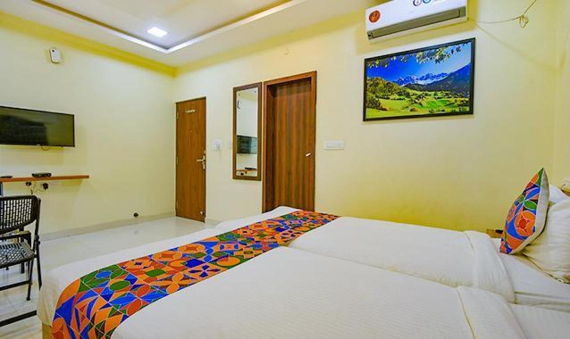Fabexpress Purple Suites Inn Bangalore Dış mekan fotoğraf
